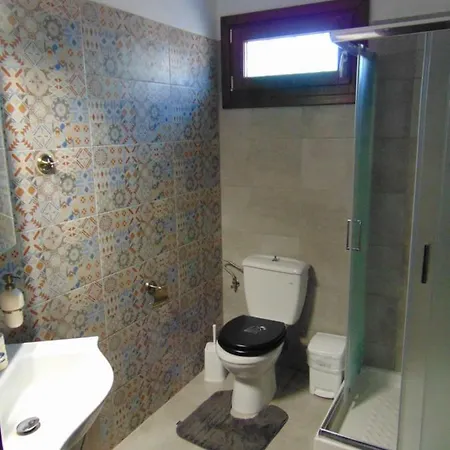 Avra House In Holiday home Argalasti